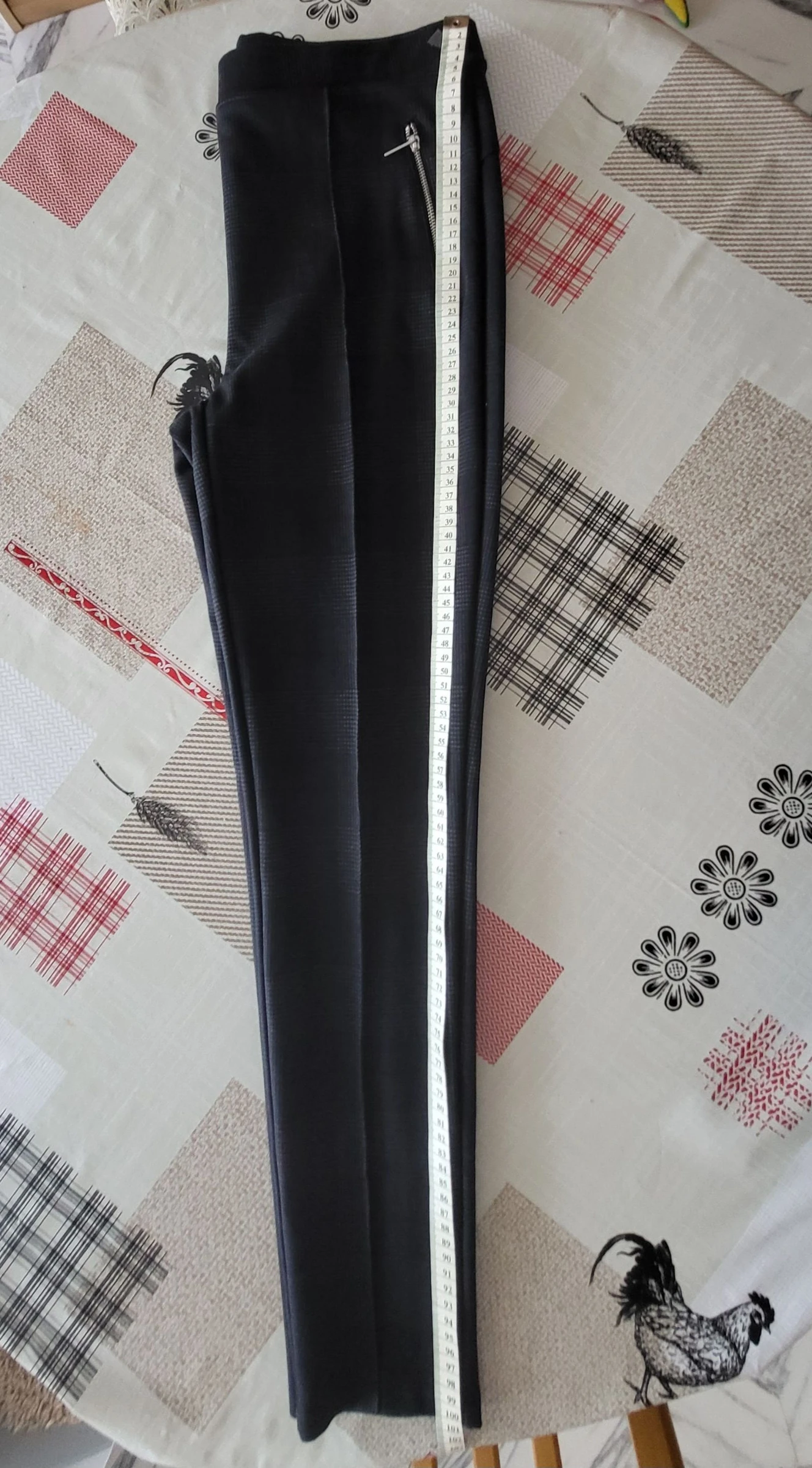 Yessica de C&A Pantalon / Legging TFr40/TL- Cinza com Quadros Escoceses -Tamanho Elástico Novo – photo 13